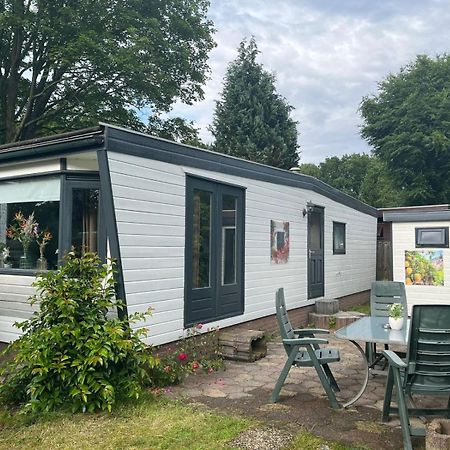 Leuk Chalet Te Huur In Putten, Honden Van Harte Welkom, Alleen Voor Recreatie Villa Kültér fotó