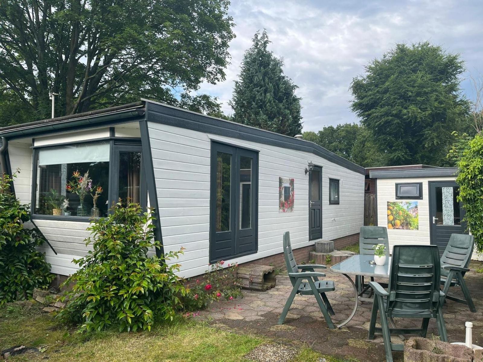 Leuk Chalet Te Huur In Putten, Honden Van Harte Welkom, Alleen Voor Recreatie Villa Kültér fotó